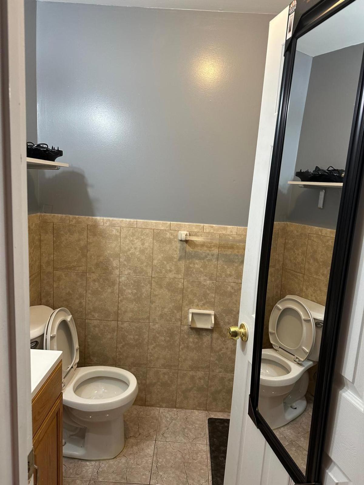 Divine Villa Guest House 65 Sherman 6Mins To Airport And 4Mins To Penn Station Newark Bagian luar foto